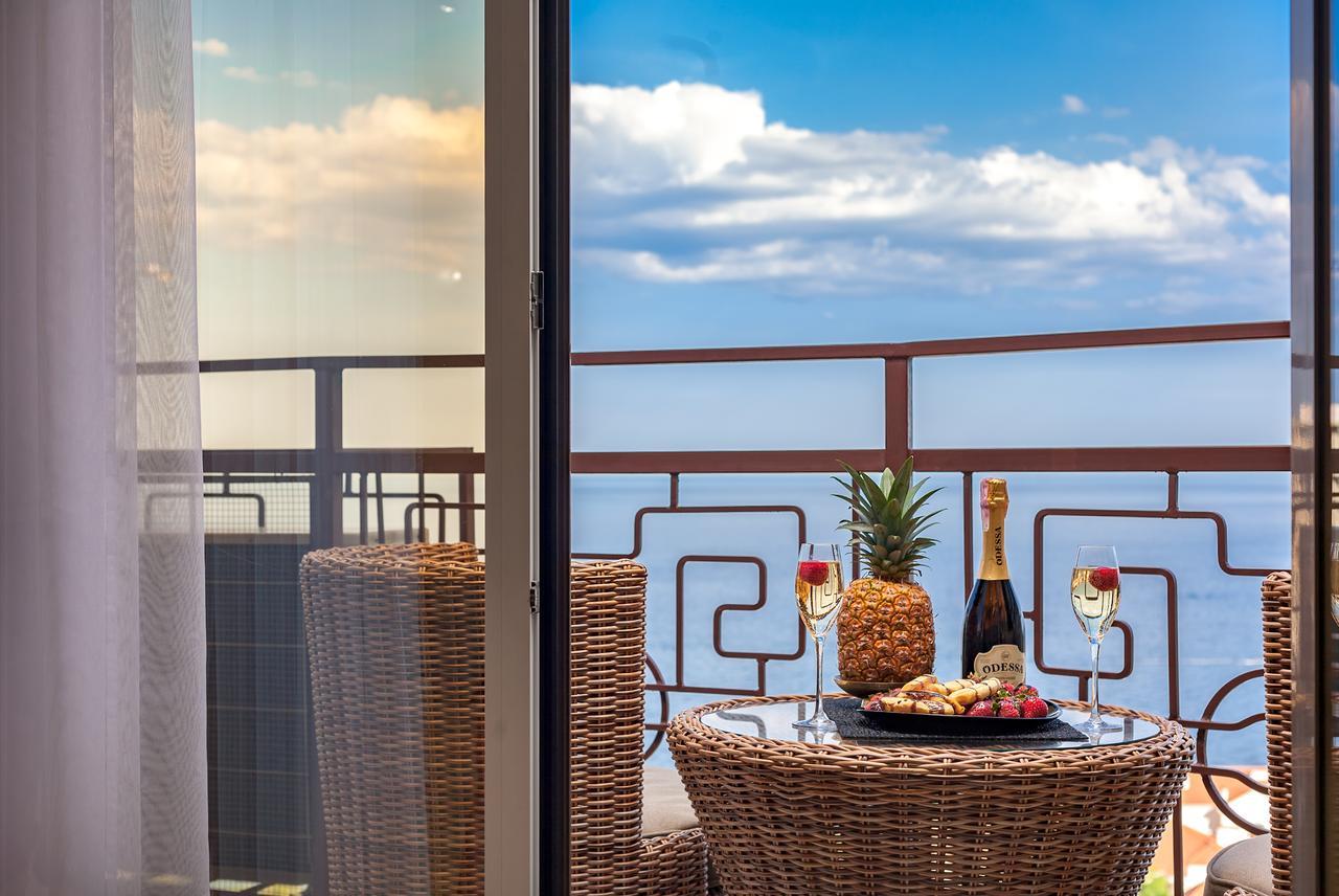 Vip Apartments In Arcadia With Sea View. Odessa Eksteriør billede